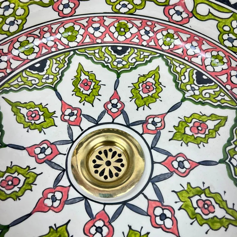 Dahlia - Ronde moderne badkamerwastafel versierd met messing als middelpunt